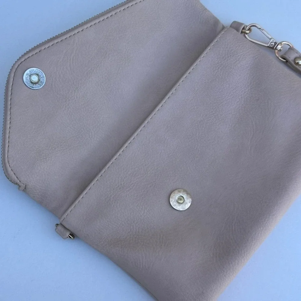 Candace Christian Napa Valley Taupe Leather Envelope Wristlet Clutch - No Strap